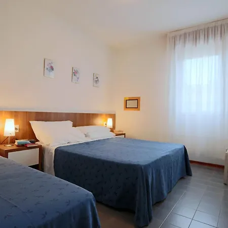 Marina Grande بيبيوني